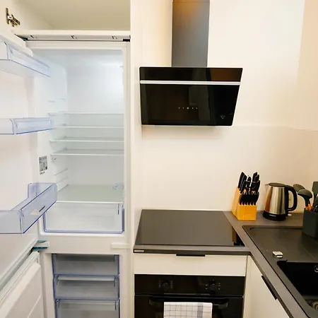 Neu Renoviert An Der Ahr & Parkplatz Inklusive Apartment *